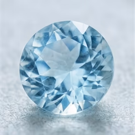 Natural aquamarine gemstone